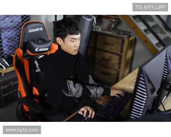 陈娜专访：从新手到职业选手的英雄联盟成长之路回顾