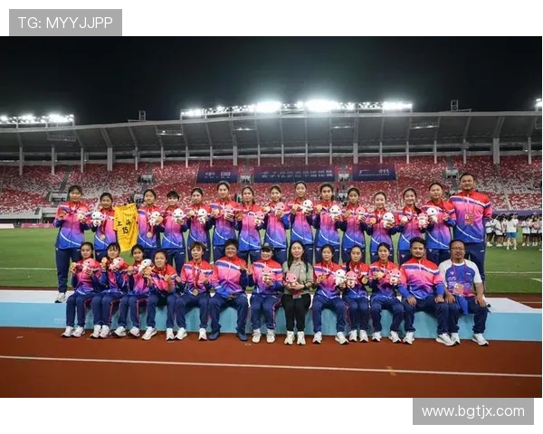 全运会回顾:上海足球队在比赛中的经验与表现分析 全运会回顾:上海足球队在比赛中的经验与表现分析